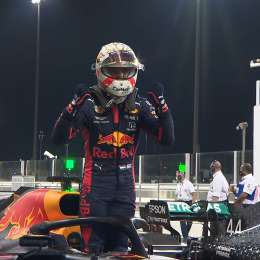 Verstappen cortó la racha de poles de Mercedes en Abu Dhabi