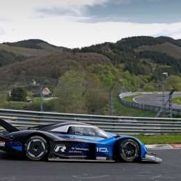 El ID. R de VW va por el récord de Nürburgring