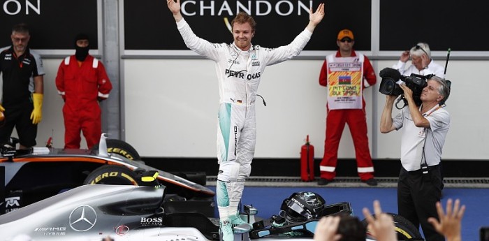 Rosberg se hizo fuerte