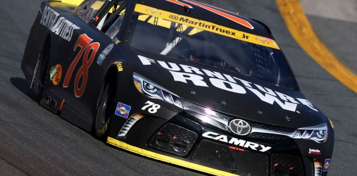 Nuevo triunfo de Truex Jr en el Chase