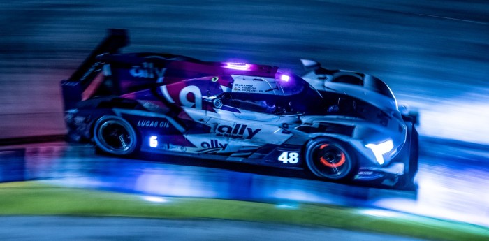 El Cadillac de López terminó en Sebring