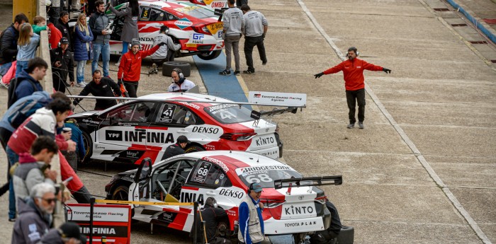 TC 2000 con dos finales y cambio de neumatico