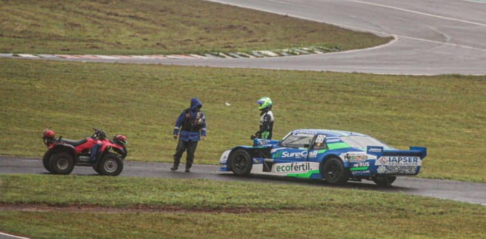 Se le rompió el motor y no corre