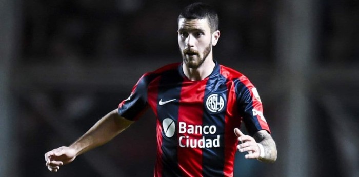 El ex San Lorenzo, Marcos Senesi, se muda al fútbol ingles