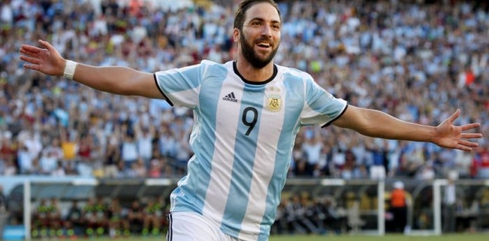 Gonzalo Higuaín anunció su retiro del fútbol