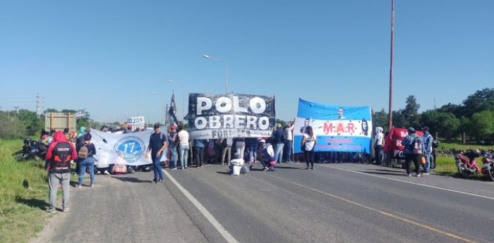 Chaco: Manifestantes cortan la ruta por reclamos ante el Gobierno