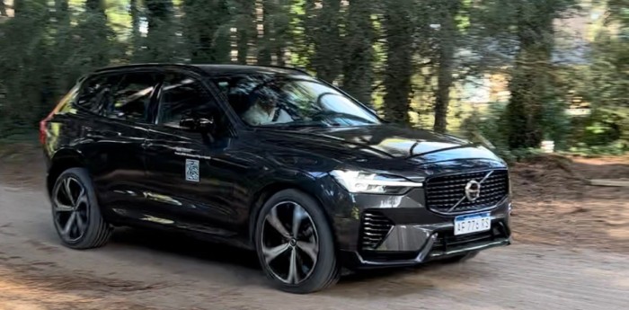 VIDEO: conocé el Volvo XC60 Recharge, lo manejamos en Cariló