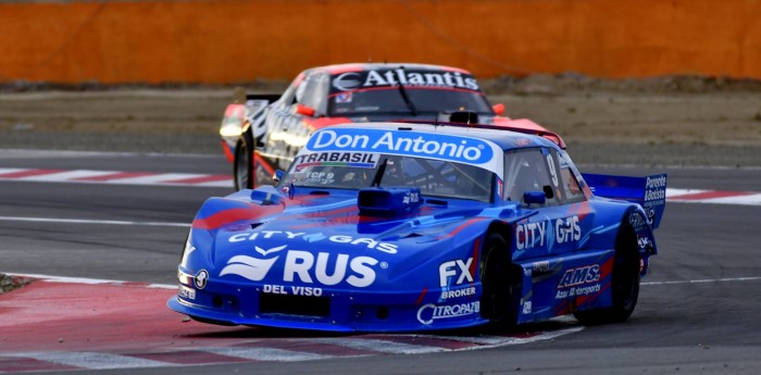 TC Pista: Azar ganó la serie más veloz y partirá adelante la final en El Calafate