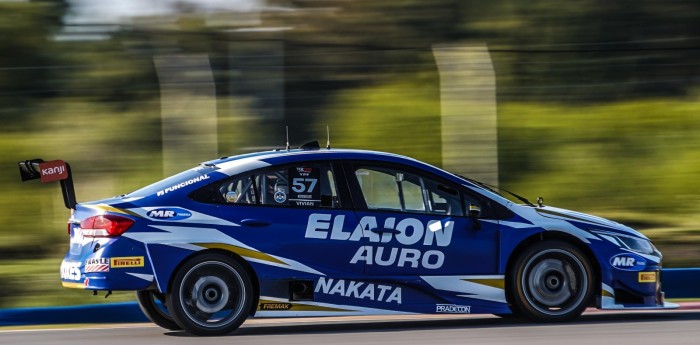 TC2000: Vivian apareció sobre el final y se quedó con la pole en Rosario