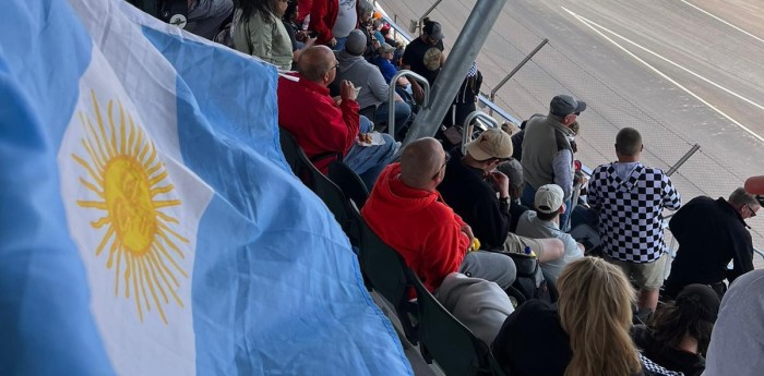 La hinchada argentina presente en Indianápolis para apoyar a Canapino