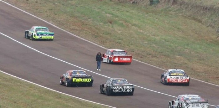 TC: el día que una mujer invadió la pista en Posadas