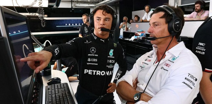 F1: De Vries regresaría a Mercedes