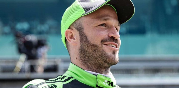 IndyCar: ¡También lo acelera! Canapino, a fondo arriba de un monopatín