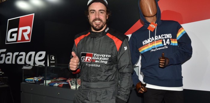 Fernando Alonso: “Me gusta Verstappen, es un piloto agresivo”