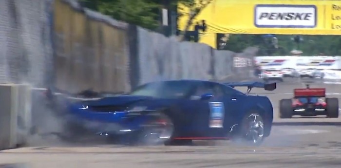 ¡Insólito! Chocó el Safety Car en el IndyCar