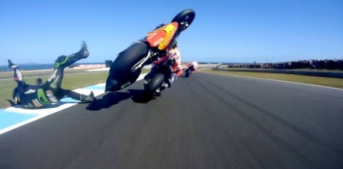 Terrible caída de Zarco a más de 300 km/h