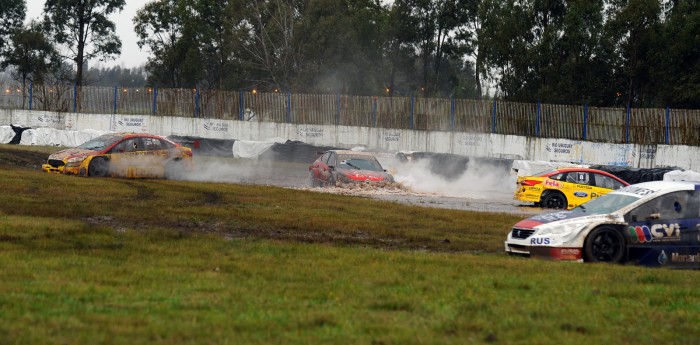 A bordo: Multitudinario desparramo en el sprint de La Plata