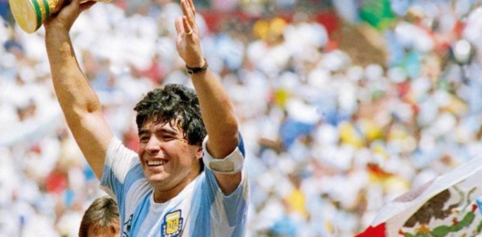 El mensaje de Hamilton por la muerte de Maradona