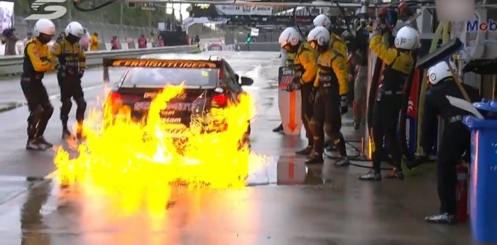 ¡Fuego en los boxes del Supercars!