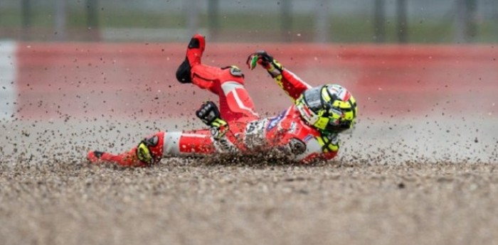 Fuerte accidente y recuperación en Misano