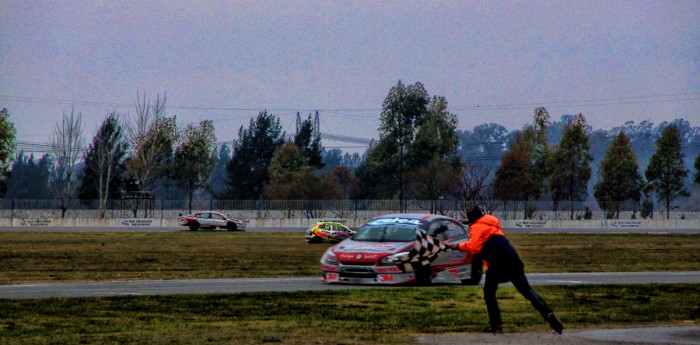 Ganó Scalbi y volvió a la punta 