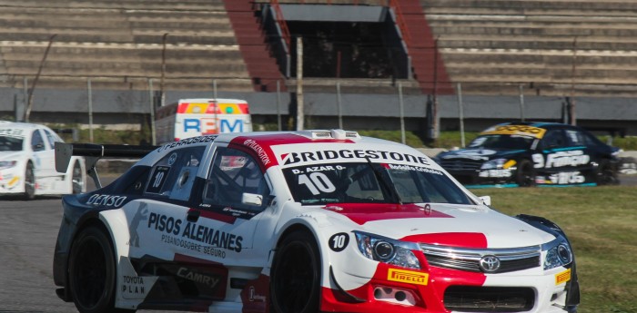 Azar comenzó derecho el viernes en Buenos Aires