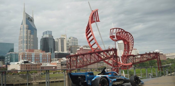 IndyCar entrenó en las calles de Nashville