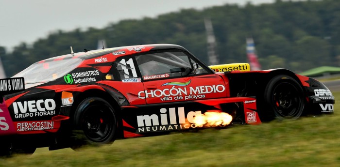 Los tres pilotos del JP Carrera en lo más alto del campeonato