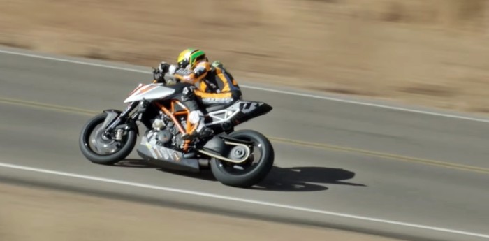 Vídeo inédito de la KTM 1290 Super Duke R en Pikes Peak 2017