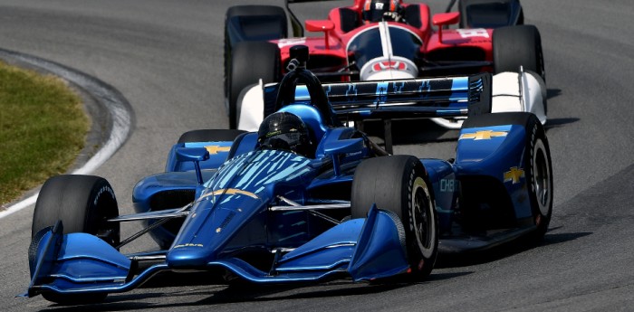 IndyCar testeó el kit para circuitos mixtos