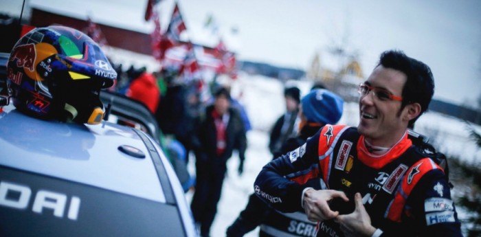 Neuville ganó el Rally de Italia en Cerdeña