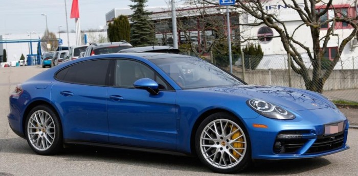 PORSCHE DESLUMBRO CON SU NUEVO PANAMERA 