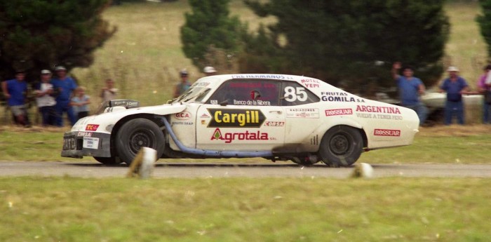 Vendió su camioneta para comprar un motor de TC y ganó una final