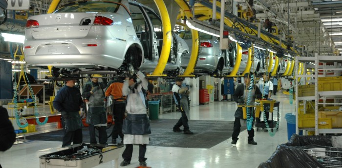 CAE LA PRODUCCIÓN EN EL SECTOR AUTOMOTOR