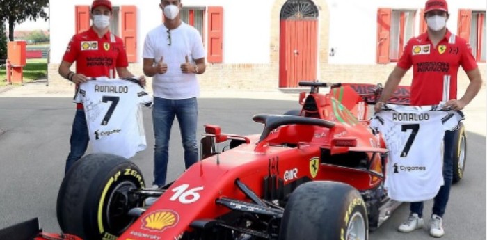 Ronaldo visitó Ferrari: fue recibido por Sainz y Leclerc