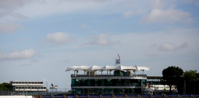 Fenestraz con la pole para la carrera uno en Silverstone