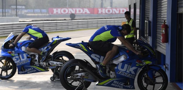 Subite a las Suzuki GSX-RR de Iannone y Rins