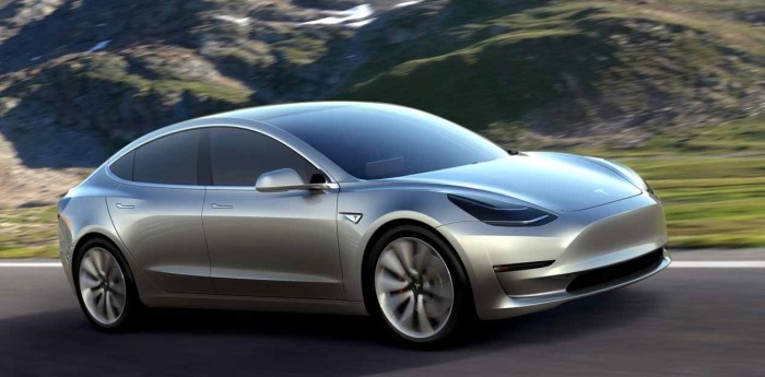 Tesla presentó su nuevo eléctrico