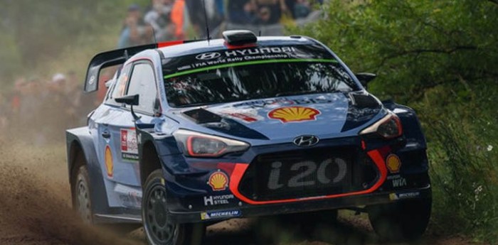 Neuville se perfila en Polonia