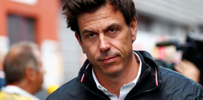 ¡Tremendo! La calentura de Toto Wolff con Russell y Bottas