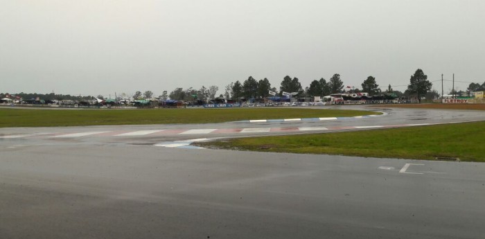 La lluvia azotó en Concordia: Se podría correr el lunes